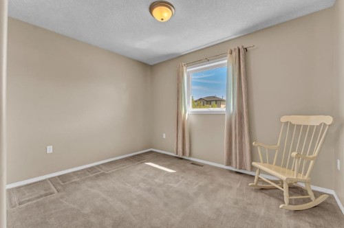 970 Kipling Crescent Sw, Redcliff, AB - Indoor Photo Showing Other Room