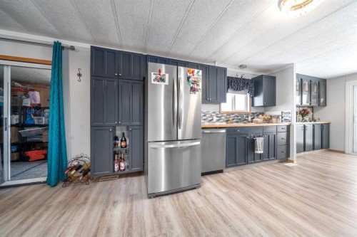 341 Cornell Crescent Sw, Medicine Hat, AB 