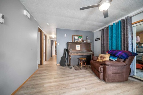 341 Cornell Crescent Sw, Medicine Hat, AB 
