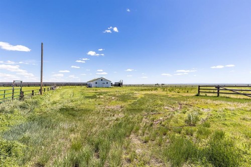 14017 Range Road 65, Rural Cypress County, AB 