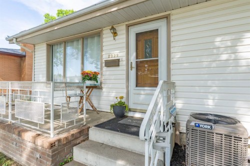 2339 20 Avenue Se, Medicine Hat, AB - Outdoor With Deck Patio Veranda With Exterior