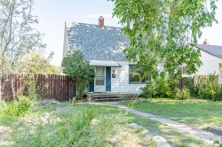 4 8 Street SEMedicine Hat, AB T1A 1L1