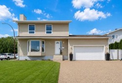 265 Sprague Way SEMedicine Hat, AB T1B 2L9