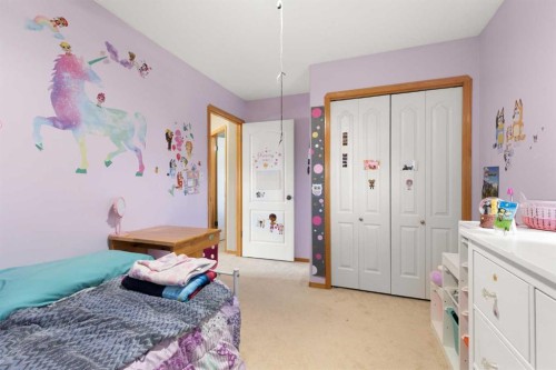930 Kipling Crescent Sw, Redcliff, AB 