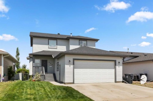 930 Kipling Crescent Sw, Redcliff, AB 