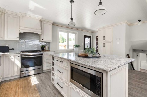 52 Cunliffe Crescent Se, Medicine Hat, AB 