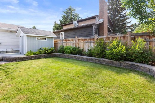 52 Cunliffe Crescent Se, Medicine Hat, AB 