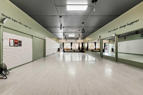 655 2 Street Se, Medicine Hat, AB 