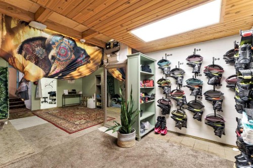 655 2 Street Se, Medicine Hat, AB 