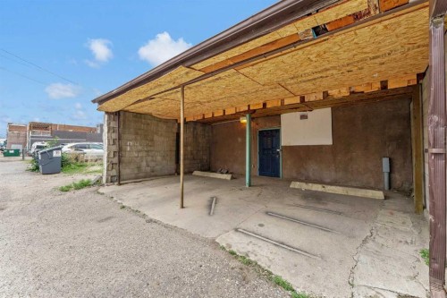 655 2 Street Se, Medicine Hat, AB 