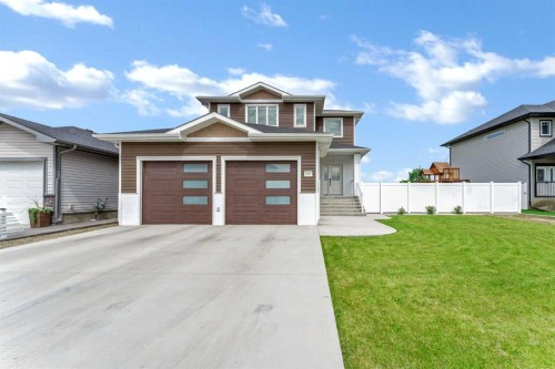 100 Somerside Way SE Medicine Hat, AB T1B 0M2