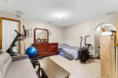 305 5 Avenue Sw, Redcliff, AB 