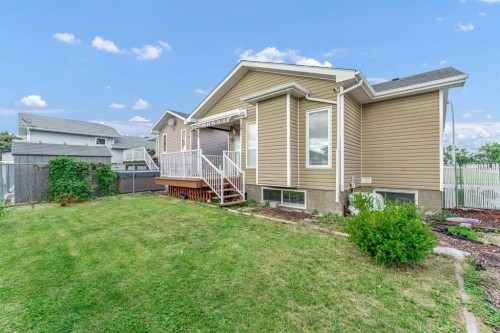 305 5 Avenue Sw, Redcliff, AB 