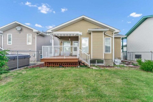 305 5 Avenue Sw, Redcliff, AB 