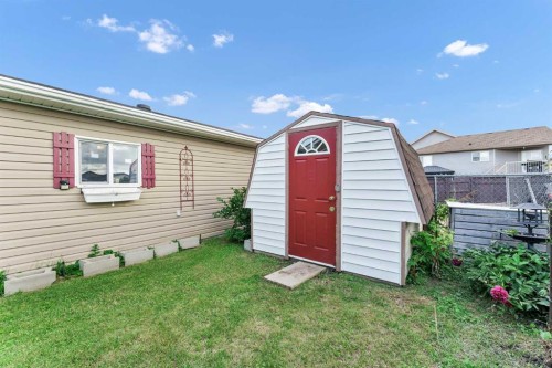 305 5 Avenue Sw, Redcliff, AB 