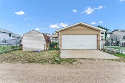 305 5 Avenue Sw, Redcliff, AB 