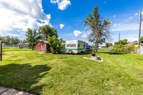 80 Pacific Avenue, Irvine, AB 