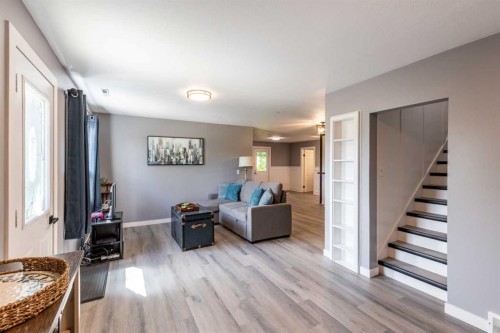 80 Pacific Avenue, Irvine, AB 