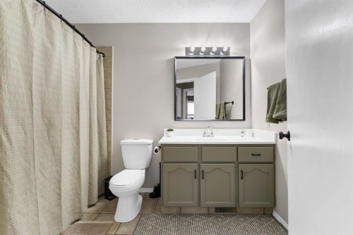 18 Rideau Crescent Se, Medicine Hat, AB 
