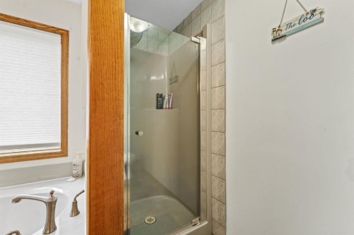 18 Rideau Crescent Se, Medicine Hat, AB 