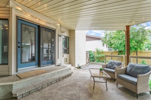 18 Rideau Crescent Se, Medicine Hat, AB 