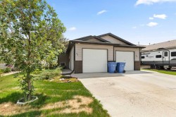 85 Vista Road SEMedicine Hat, AB T1B 0A3