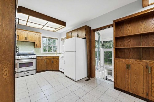 315 2 Street Nw, Redcliff, AB 
