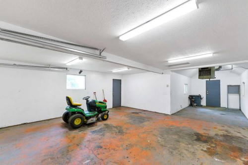 315 2 Street Nw, Redcliff, AB 