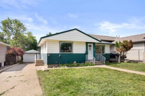 21 5 Street SW Medicine Hat, AB T1A 4G3