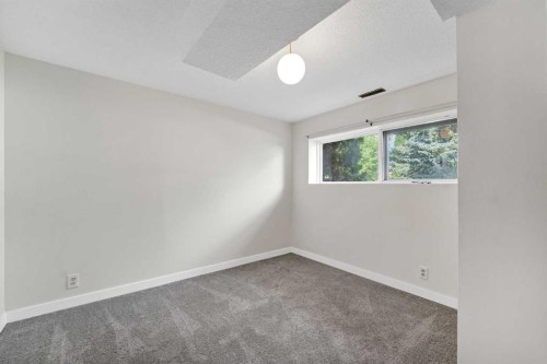 73 Clark Crescent Se, Medicine Hat, AB 