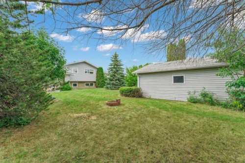 73 Clark Crescent Se, Medicine Hat, AB 
