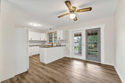 73 Clark Crescent Se, Medicine Hat, AB 