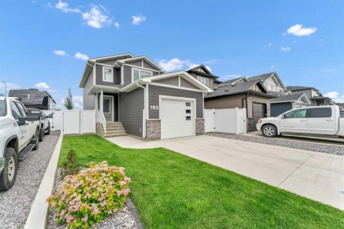 162 Somerset Way SE Medicine Hat, AB T1B 0C2