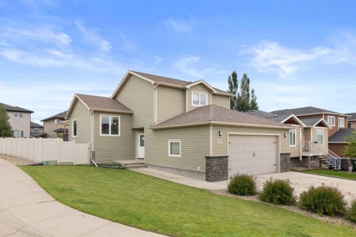28 Ranchview Way Ne, Medicine Hat, AB 