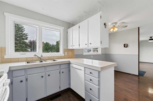 78 Clark Crescent Se, Medicine Hat, AB 