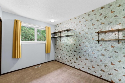 78 Clark Crescent Se, Medicine Hat, AB 
