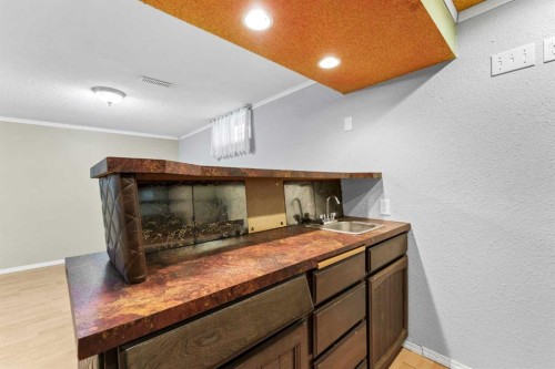 78 Clark Crescent Se, Medicine Hat, AB 