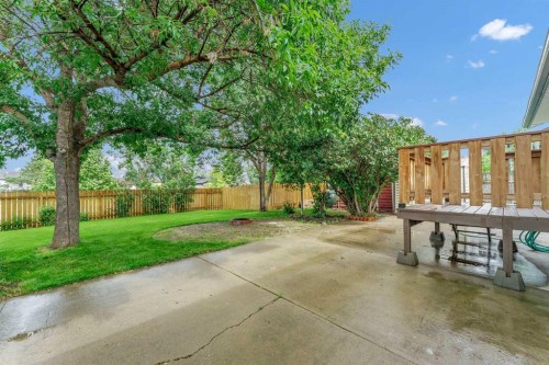 78 Clark Crescent Se, Medicine Hat, AB 