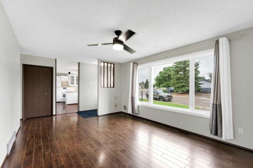 78 Clark Crescent Se, Medicine Hat, AB 