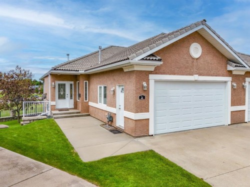 48 Ranchlands Lane NE Medicine Hat, AB T1C 2A6