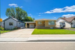 61 5 Street SWMedicine Hat, AB T1A 4G3