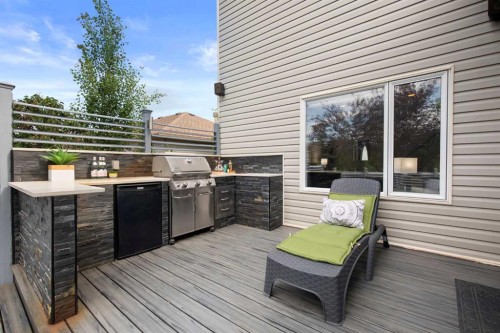 440 Spruce Way Se, Medicine Hat, AB - Outdoor With Deck Patio Veranda With Exterior