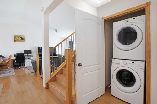 12 Upland Place West, Brooks, AB 