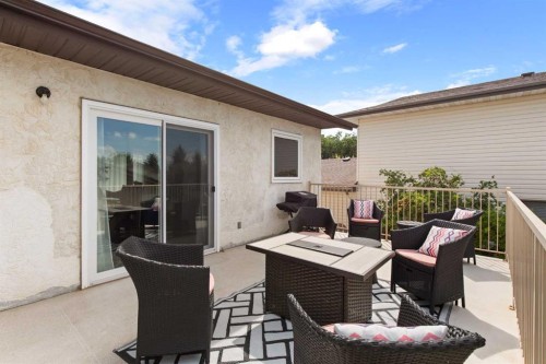 92 Sharpe Crescent Se, Medicine Hat, AB 