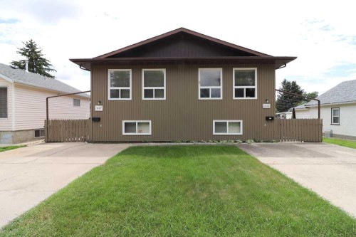 1145 & 1147 Yuill Street SE Medicine Hat, AB T1A 0Z4