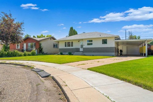 131 Mitchell Crescent Nw, Medicine Hat, AB 