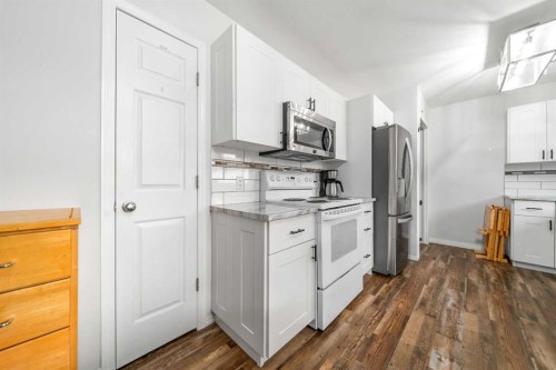 131 Mitchell Crescent Nw, Medicine Hat, AB 
