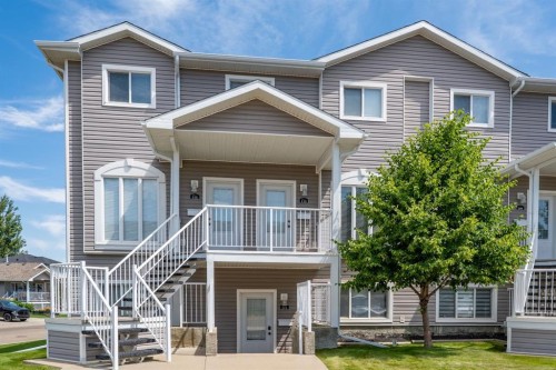 113 Somerset Lane SE Medicine Hat, AB T1B 0E8