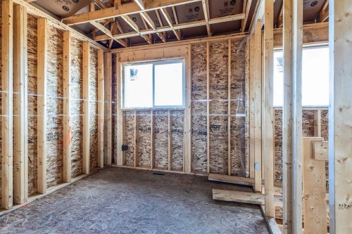 918 Memorial Drive Se, Redcliff, AB 