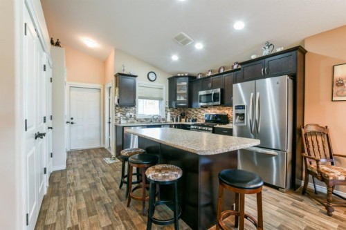 159 Chartwell Row Se, Medicine Hat, AB 
